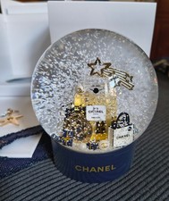 Original Schneekugel Chanel