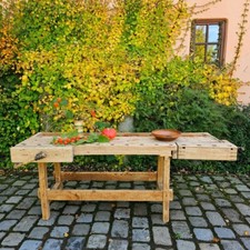 Alte urige rustikale Hobelbank