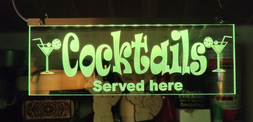 Cocktails serviert hier neon - cocktails,