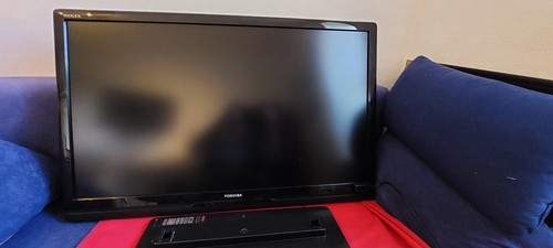 Biete lcd fernseher - lcd,