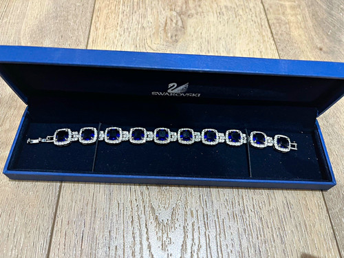 Authentisches swarovski saphir - swarovski,