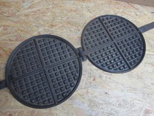 Altes seltenes-sauberes-gusseisernes Waffeleisen-für belgische Waffeln-sehr groß