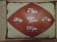 DDR Lederkissen für Auto- Ablage 70 Jahre Guter Zustand