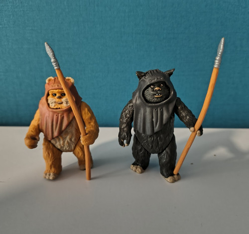 Wicket und oochie aus dem - wicket,
