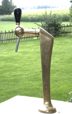 Bier-Zapfsäule aus Messing, Bierschankhahn, Bierzapfhahn, Bier-Schanksäule