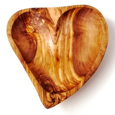 Schale in Herzform aus