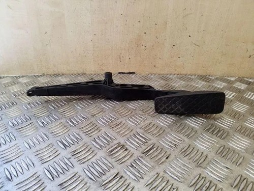 Audi avant b4 gaspedal - 80,
