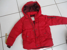 Mädchenjacke mit Kapuze, rot