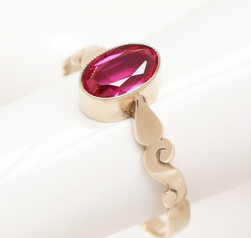 Antiker rubinring karat 333 - 8,
