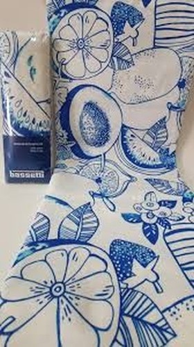 FLECKSCHUTZ-TISCHDECKE