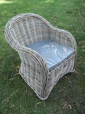 Kindersessel aus Rattan -