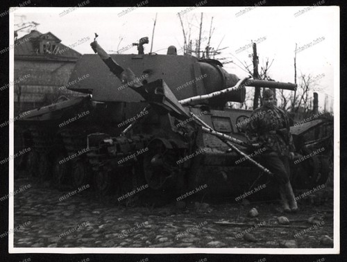 Foto-Soldat-Camo-Tarn-Kleidung