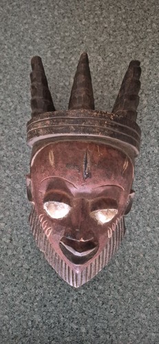 Maske der yoruba nigeria - der,