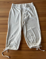 cremefarbene Kniebundhose