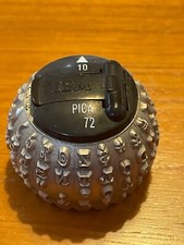 Pica 72 10 IBM Selectric Golfball Type Head Vintage Schriftart