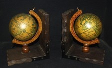 Buchstützen Historischer Globus