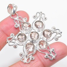 Pfirsich Morganit Edelstein