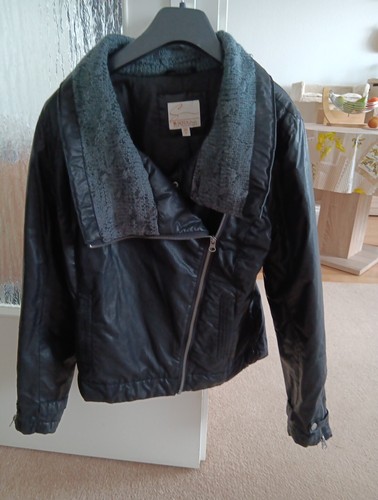 Soccx schwarze kunstlederjacke - schwarze,