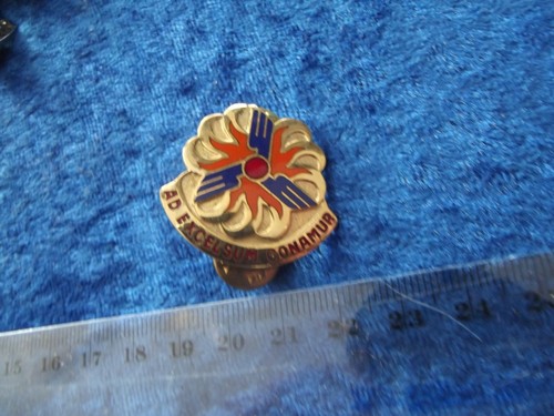 Original crest 12th - original, us