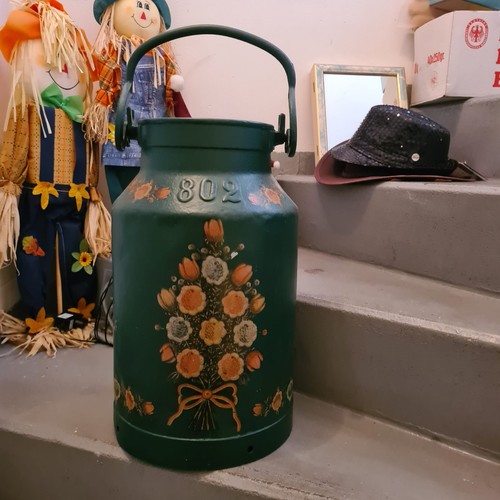 Alte milchkanne groß mit - alte,