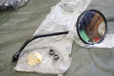 Spiegel rechts ohne Halterung