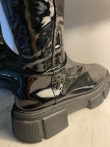 Lackstiefel getragene stiefel - lackstiefel:,