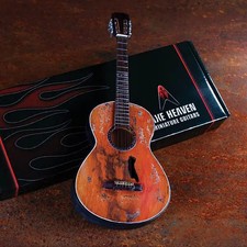 Willie Nelson Signature
