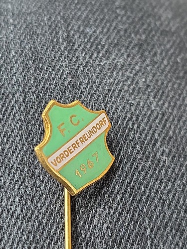 Alte anstecknadel fußball - alte,