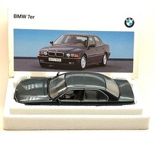 Minichamps BMW 7er 740i  Limousine in blau, extrem selten, OVP. 1:24, D021