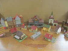 Kibri u.a. Spur H0 Gebäude Set 15-teilig Div. Häuser Bahnhof u.a. ohne OVP ZP907