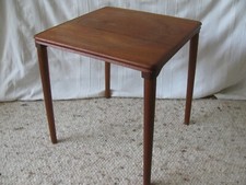 Teak Tisch Beistelltisch