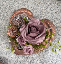 Grabgesteck Blumengesteck Grabschmuck Herz Gesteck Kunstblumen Lila D19cm