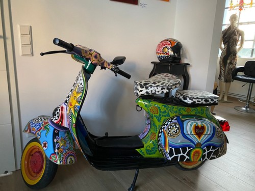 Unikat toms drag vespa - unikat, vna