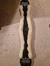 Christ Sattelgurt, Lammfell, 75cm, anatomisch Kurzgurt, schwarz/natur, gebraucht