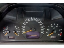 Mercedes W210 Reparatur Pixelfehler kombiinstrument - Tacho Reparatur E Klasse