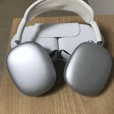 Lightly Used AirPods Max 8-Pin