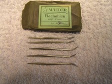 5 unbenutzte Flachahlen, engl. Form, 7 cm lang