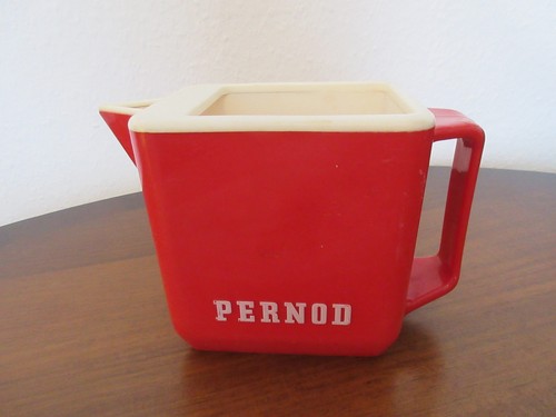 Alte pernod kanne aus - pernod,