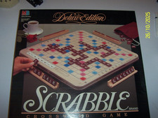 scrabble deluxe Edition