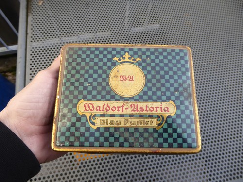 Alte blechdose - alte,