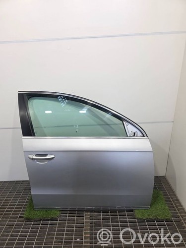 Tur vorne volkswagen passat - tur,