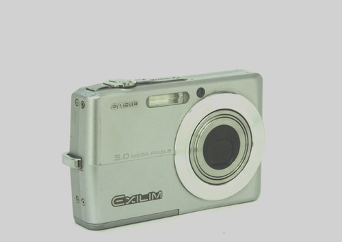 Casio exilim z500 defekt - casio,