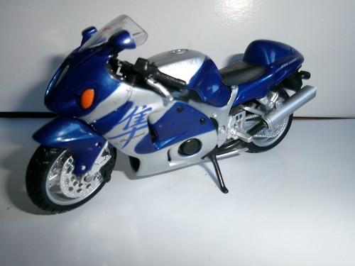 Suzuki gsx 1300 - gsx, hayabusa