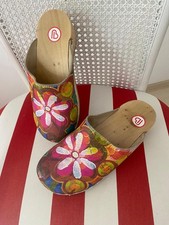 Berkemann Blumen Clogs  Holzclogs Größe 6(25 cm innen).Made in Hungary.Farbe:Bun