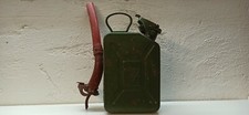Benzinkanister Wehrmacht Hersteller V & N + Ausgießer