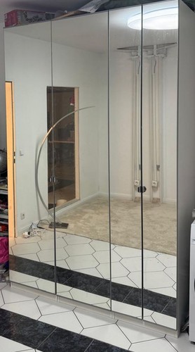 Ikea spiegelschrank komplett - -,