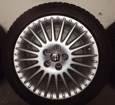 Alfa Romeo Felgen mit Continental Winterreifen 225/50 R17 98H M+S 