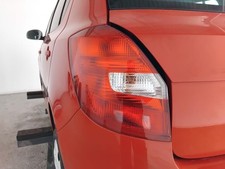 Skoda Fabia 2 5J original Rückleuchte Heckleuchte links Kombi Steilheck BJ2009