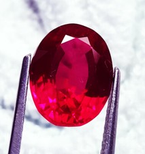 Natürlich rot rubin - natürlich,