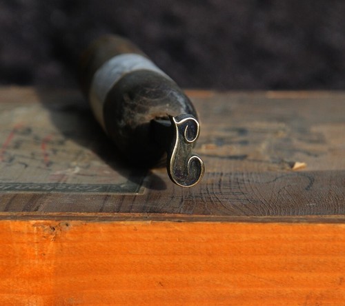 Buchstabe vergoldestempel - i,